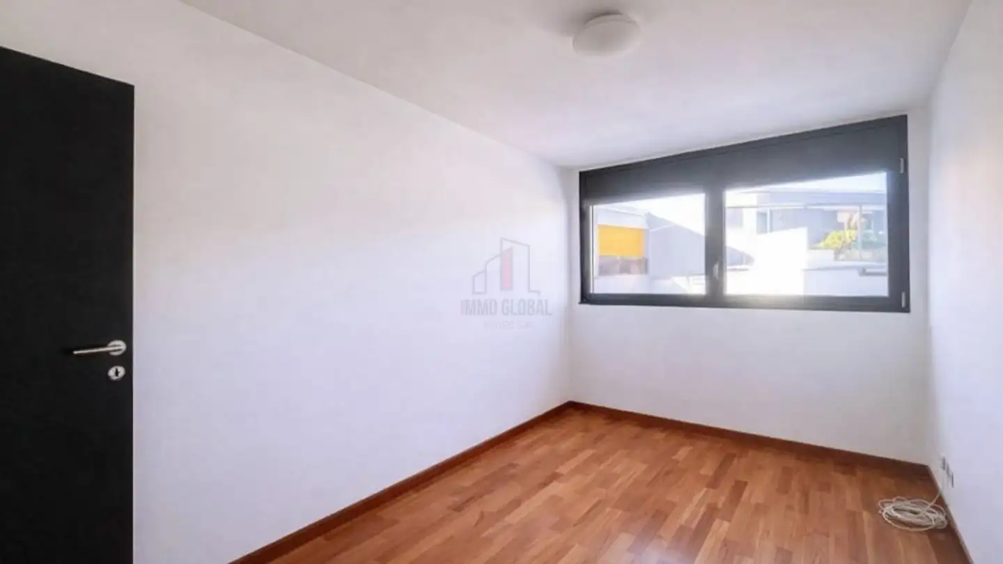 Apartment for rent - Via Franco Zorzi, 6900 Paradiso - Photo 4