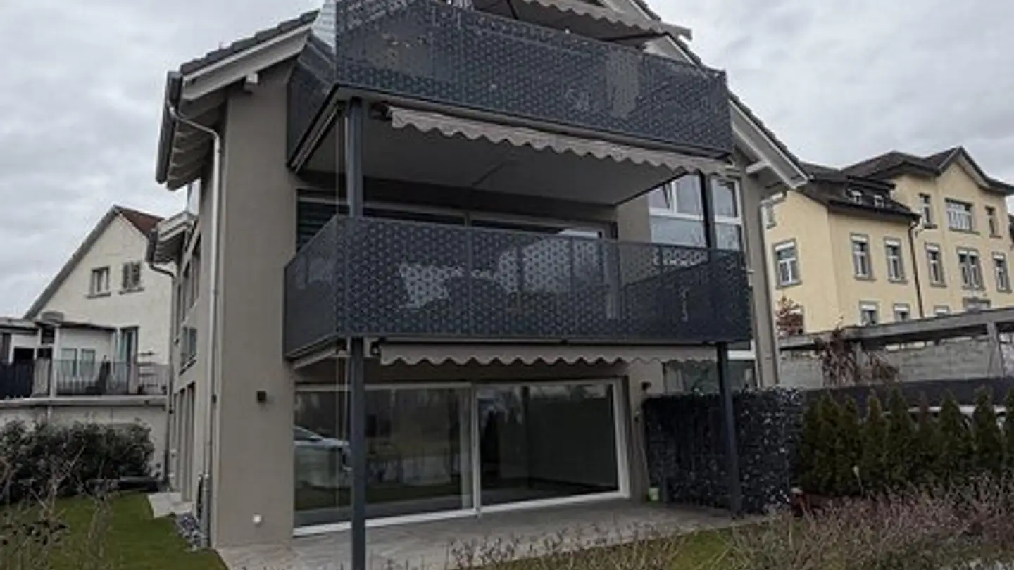 Tiefgaragenstellplatz mieten - Schulhausstrasse 5, 8306 Brüttisellen