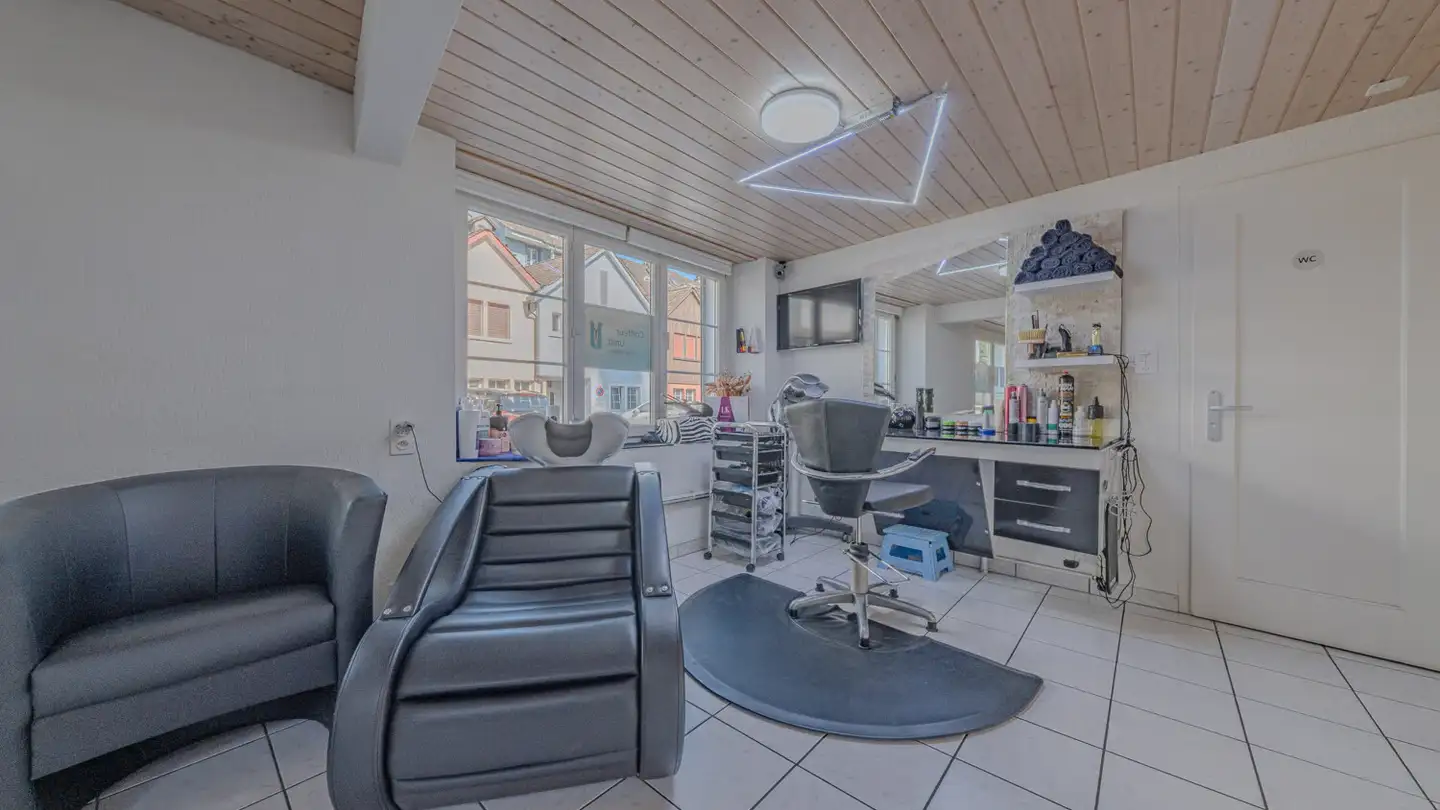 Mixed-use building for sale - 4410 Liestal - Photo 3