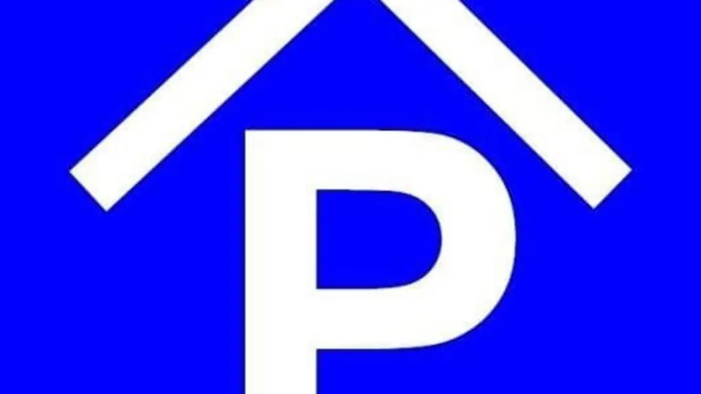 Underground parking space for rent - Bahnhofstrasse 10, 4852 Rothrist