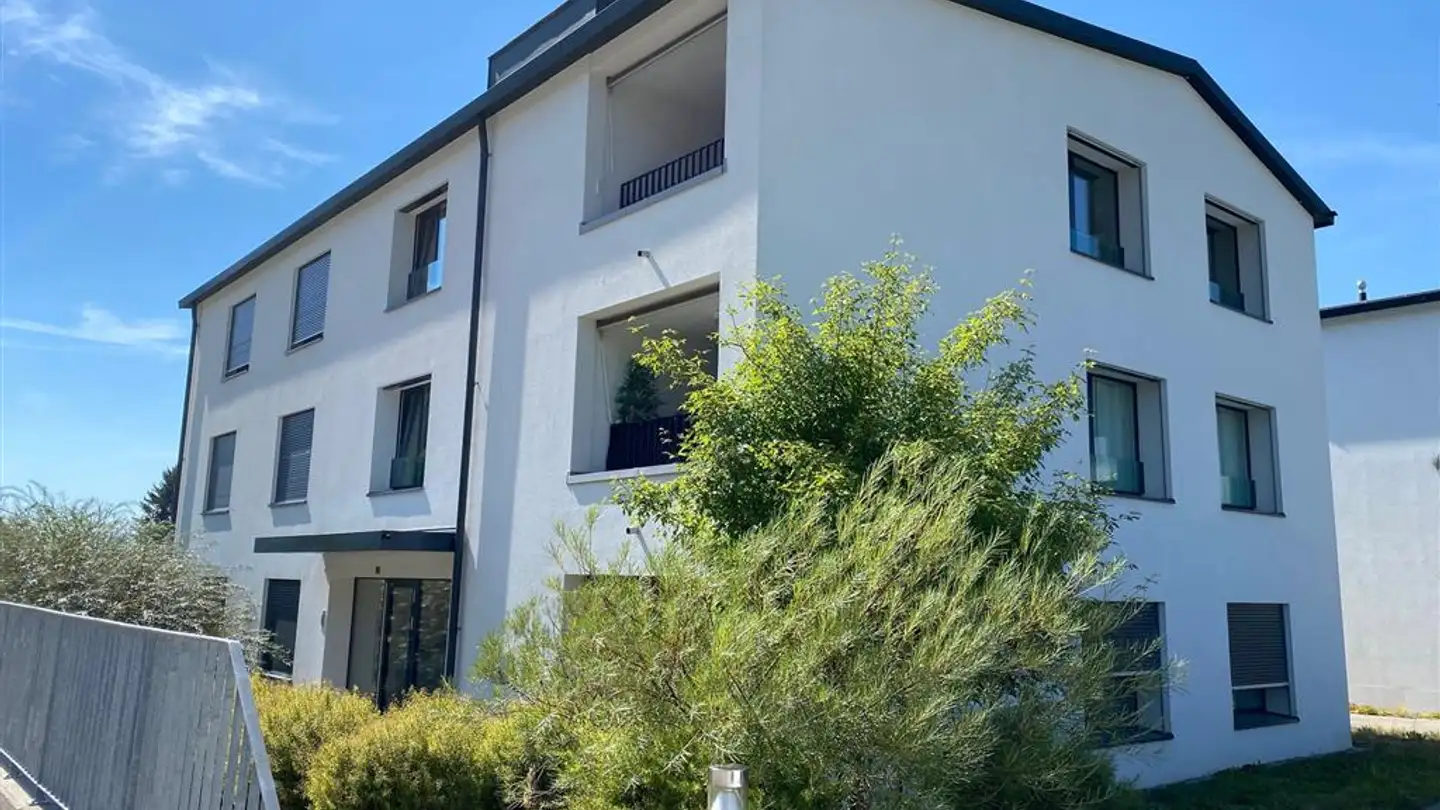 Garage individuel à louer - Haut De Scherwyl, 1634 La Roche FR - Photo 4