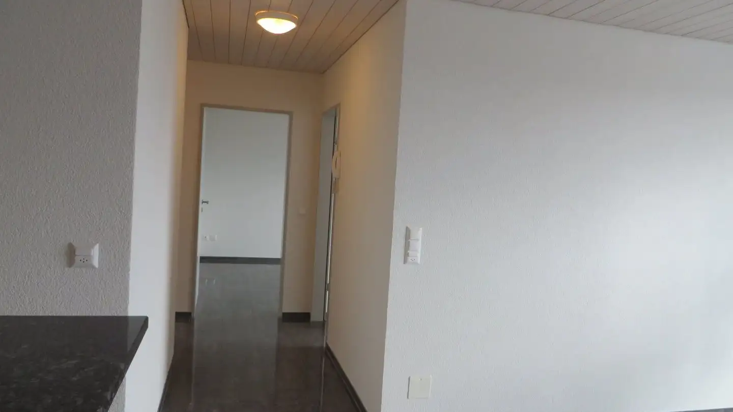 Dachgeschosswohnung mieten - Von Roll-Strasse 5, 4702 Oensingen - Foto 2