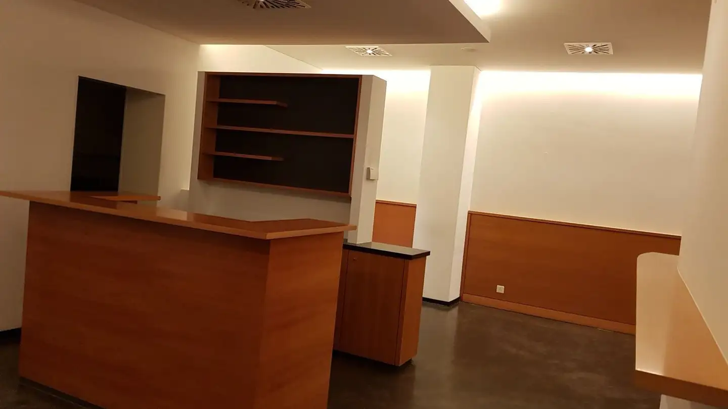 Restaurant à louer - Boulevard De Pérolles 18a, 1700 Fribourg