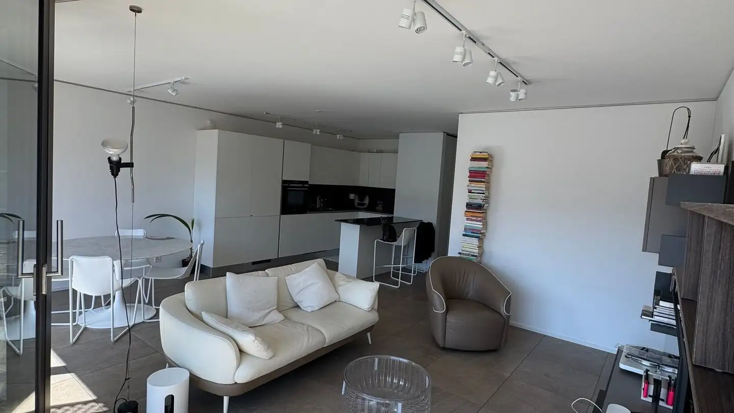 Attique à louer - Via Cremignone 4b, 6924 Sorengo