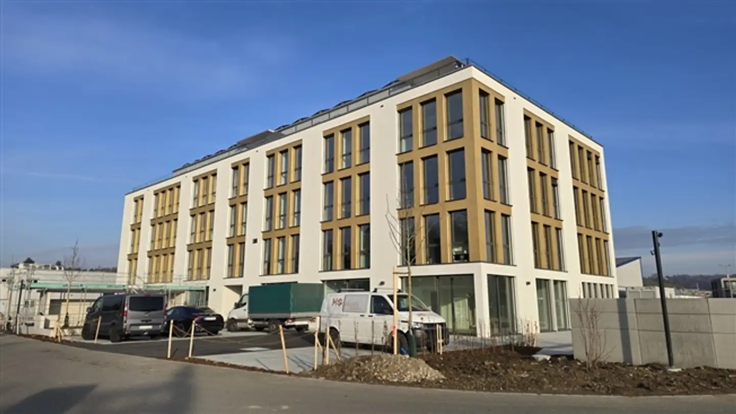 Spazio ufficio in affitto - Signalstrasse, 8194 Hüntwangen