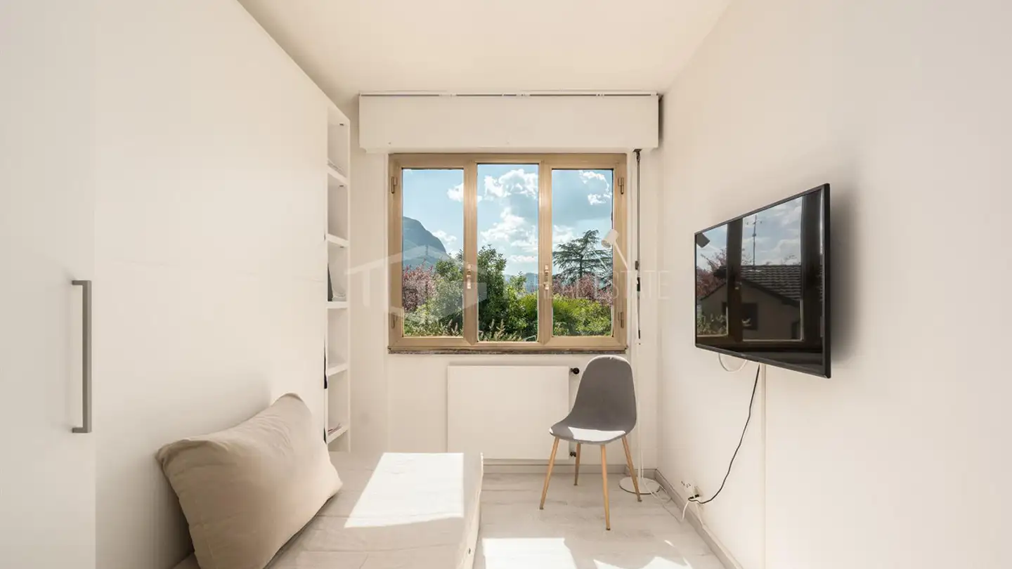 Studio for sale - Via Serenella, 6976 Castagnola