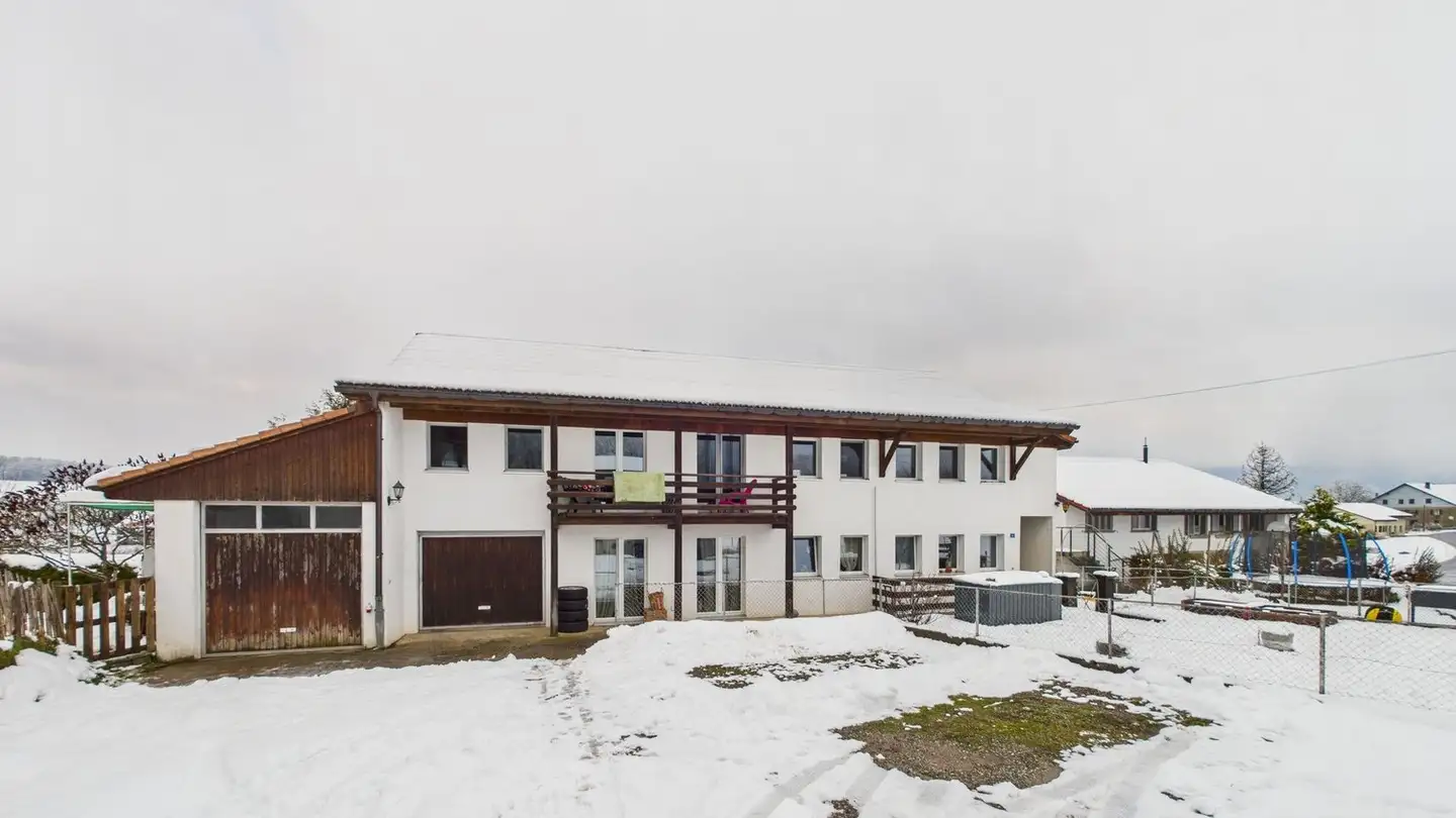 Edificio residenziale in vendita - 1697 La Joux FR