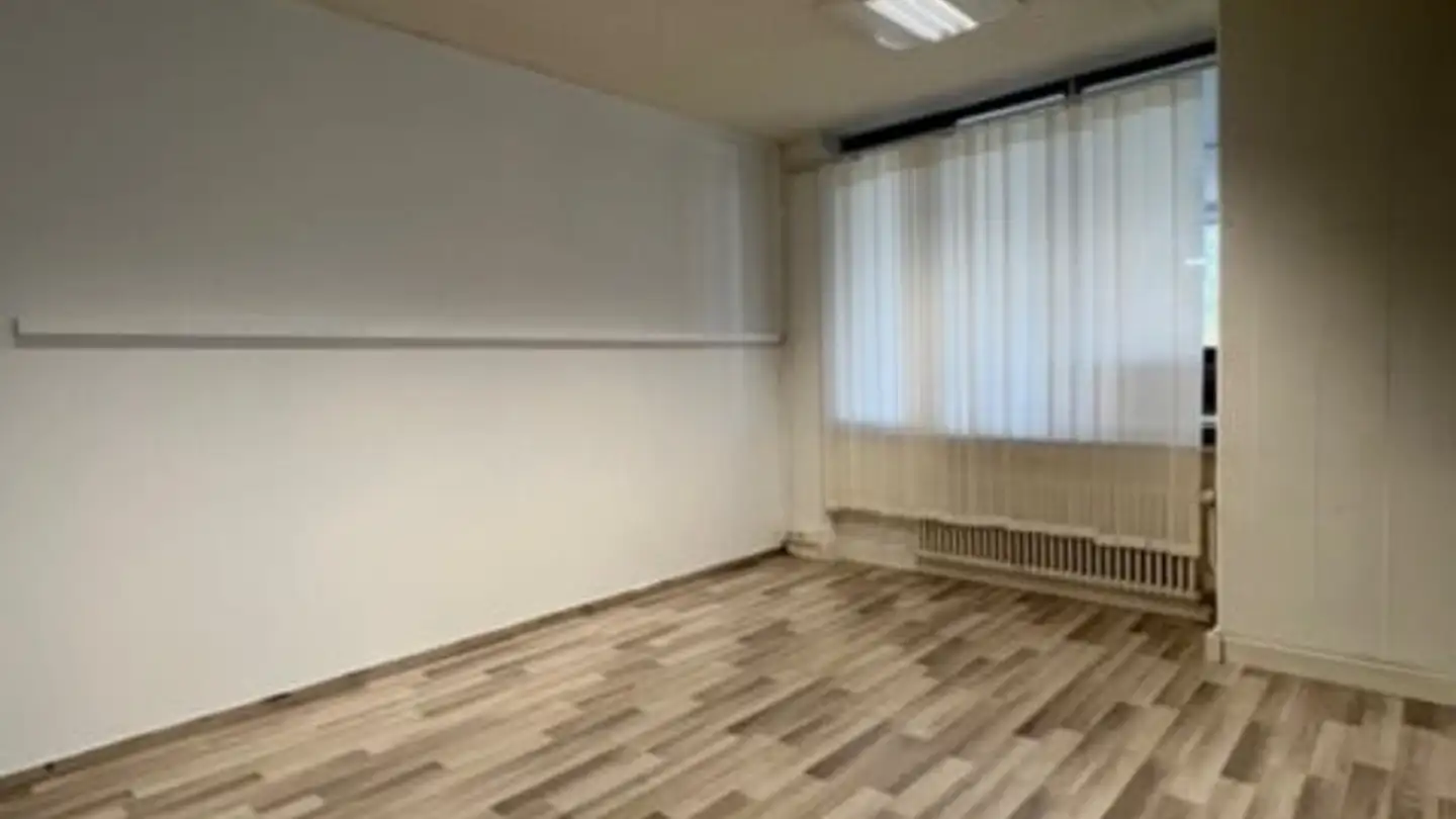 Gewerbe mieten - Suhrerstrasse 24, 5036 Oberentfelden - Foto 4