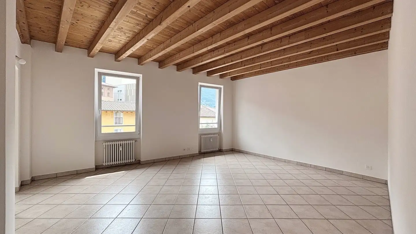 Apartment for rent - Via Tomaso E Giacomo Rodari 4, 6817 Maroggia - Photo 2