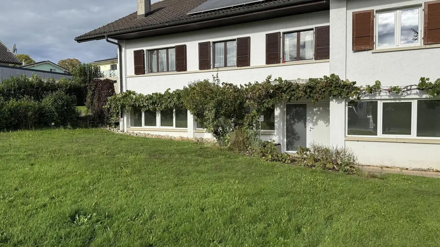 Shop for rent - 1566 Les Friques