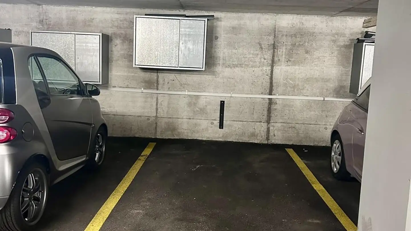 Outdoor parking space for rent - St. Wolfgangstrasse, 6331 Hünenberg