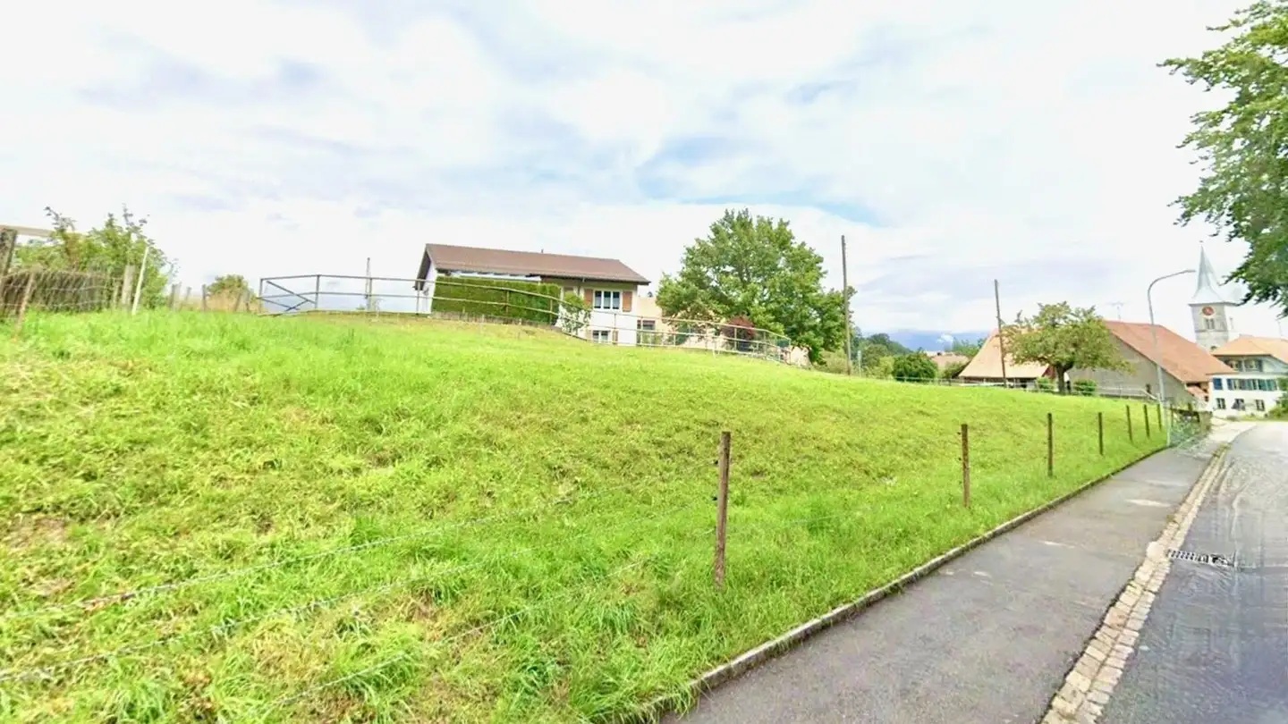 Constructible plot for sale - 4583 Mühledorf SO