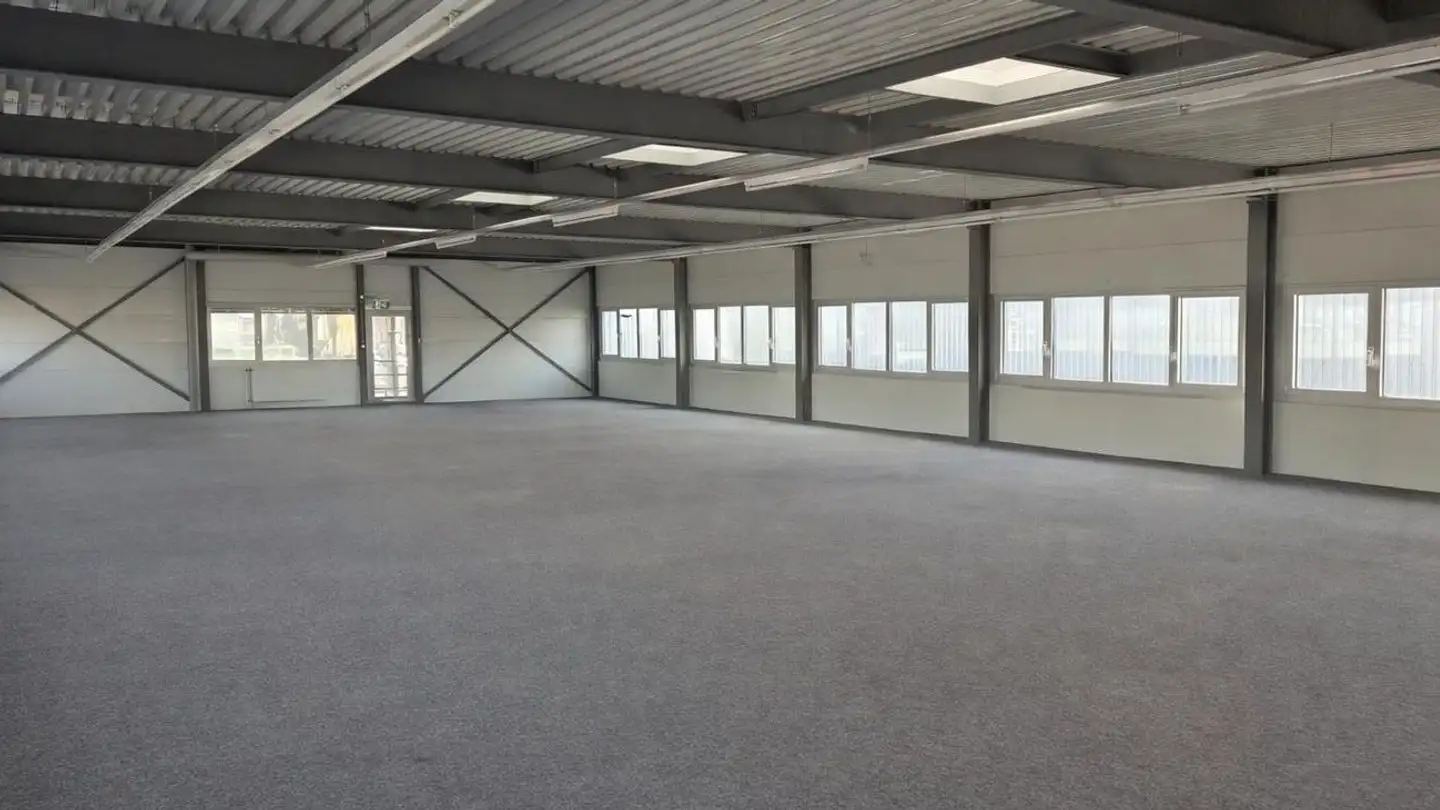 Storage space for rent - Feldmoosstrasse 45, 8853 Lachen SZ