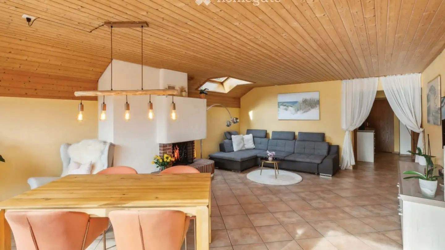 Appartement à louer - Seestrasse 311, 3658 Merligen