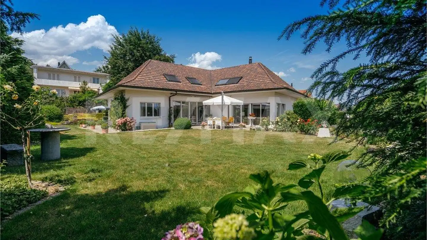 Villa à vendre - 4562 Biberist