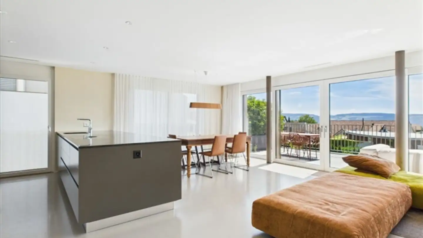 Appartamento in vendita - 8605 Gutenswil