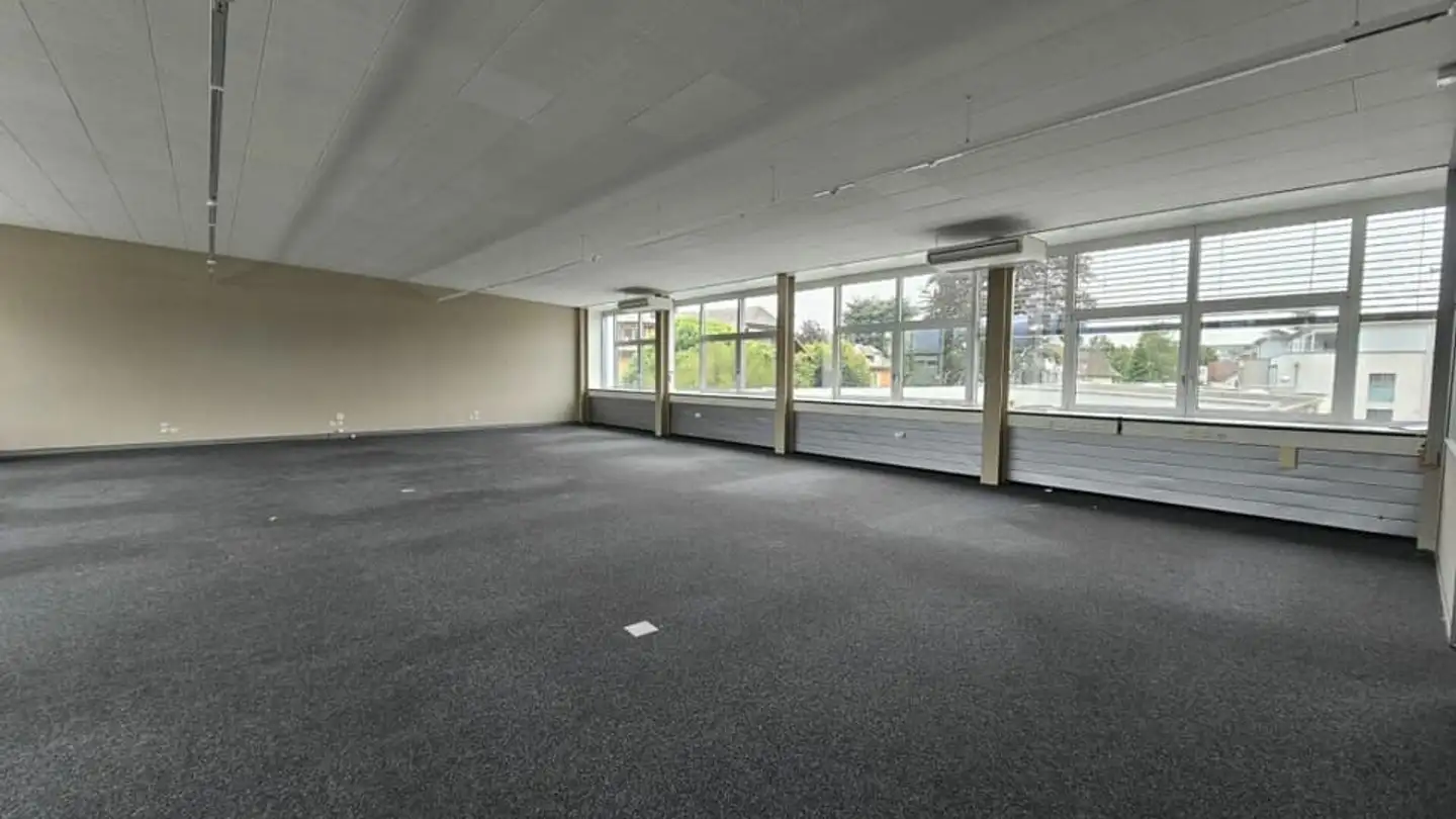 Commerciale in affitto - Schloss-Strasse 13, 2560 Nidau - Foto 2