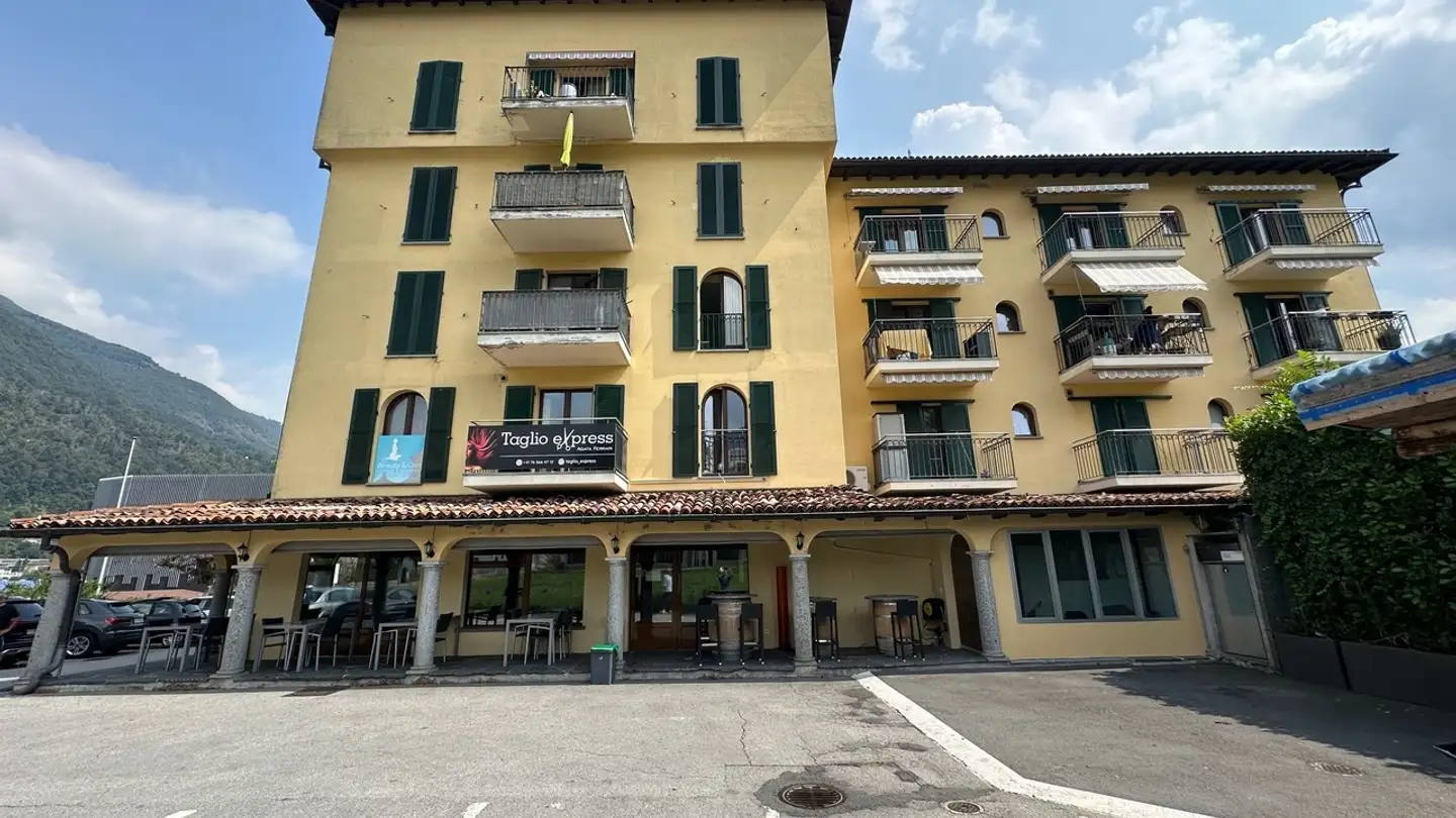 Appartamento in vendita - Via Locarno 58, 6616 Losone