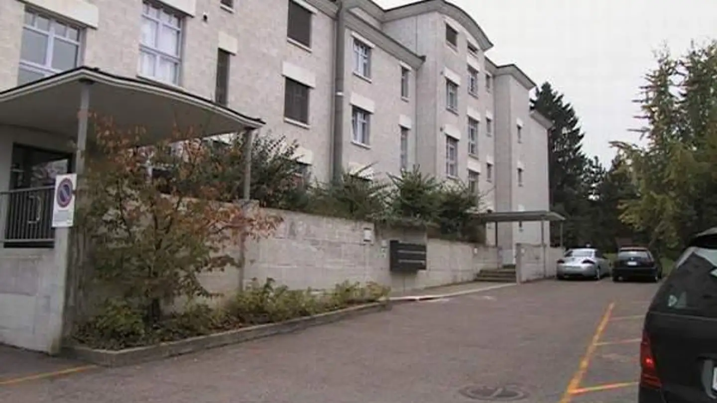 Parcheggio esterno in affitto - Kapuzinerhügel 1, 5620 Bremgarten AG