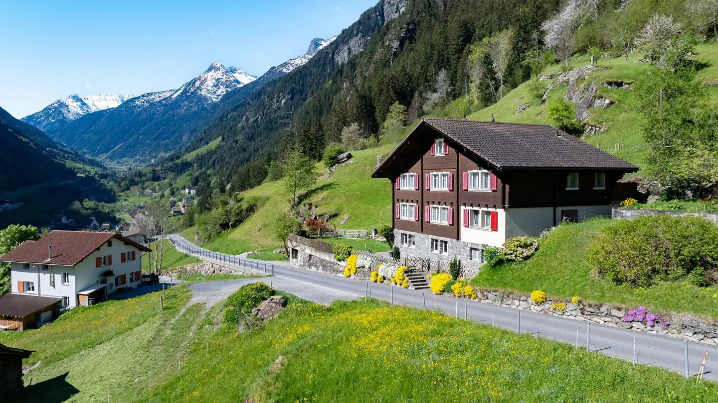 Wohnung kaufen - Dorfstrasse 25, 6482 Gurtnellen