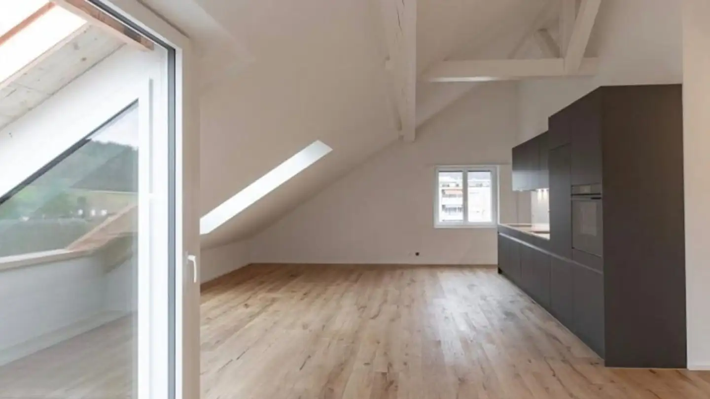 Penthouse for rent - Rheinstrasse 36, 8424 Embrach
