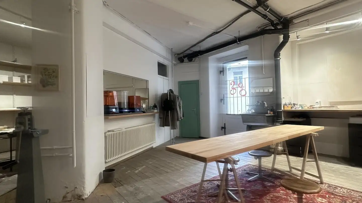 Commercial for rent - Fluhmattstrasse 2, 6004 Luzern