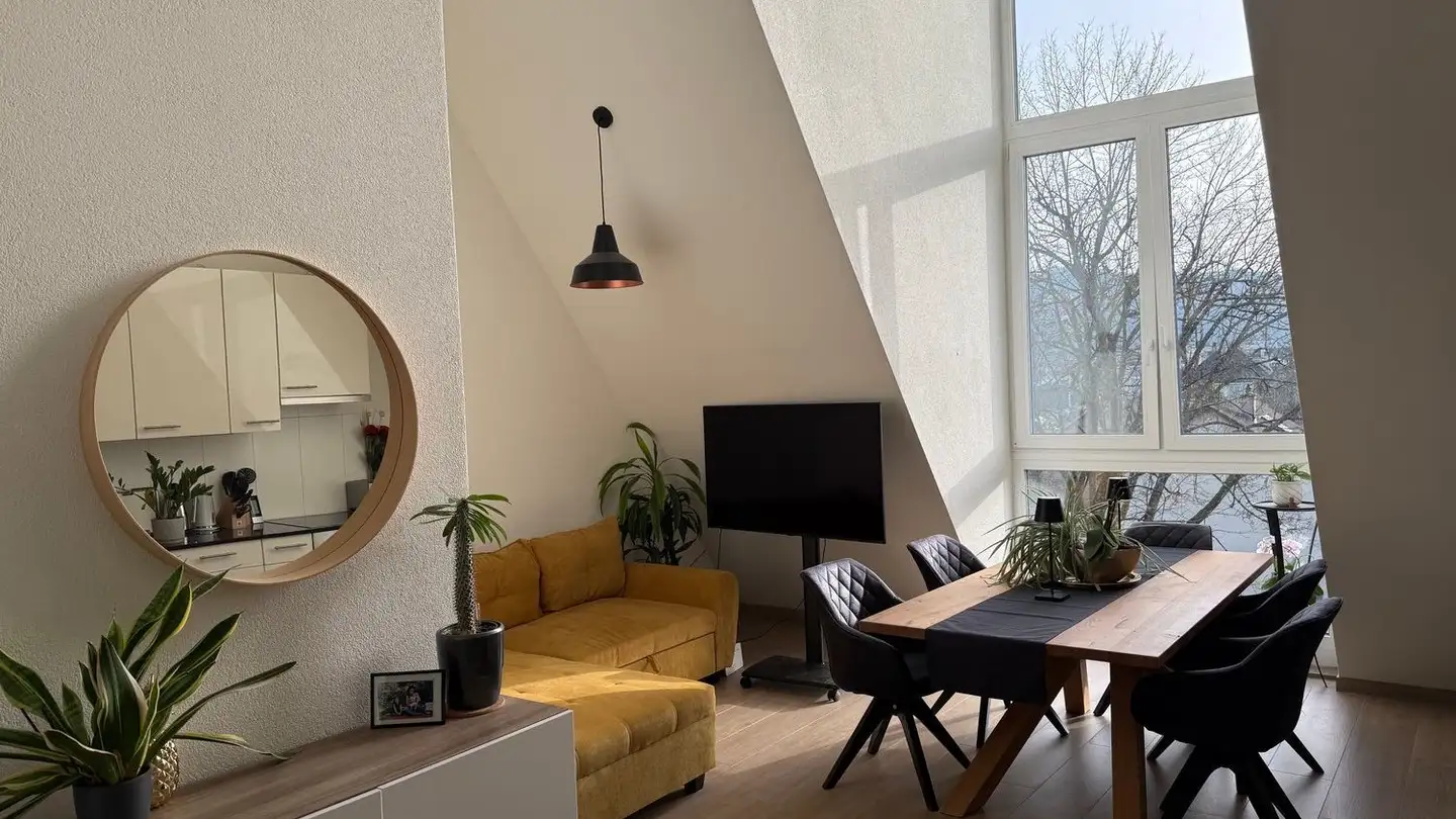 Dachgeschosswohnung mieten - Zentralstrasse 66, 5430 Wettingen