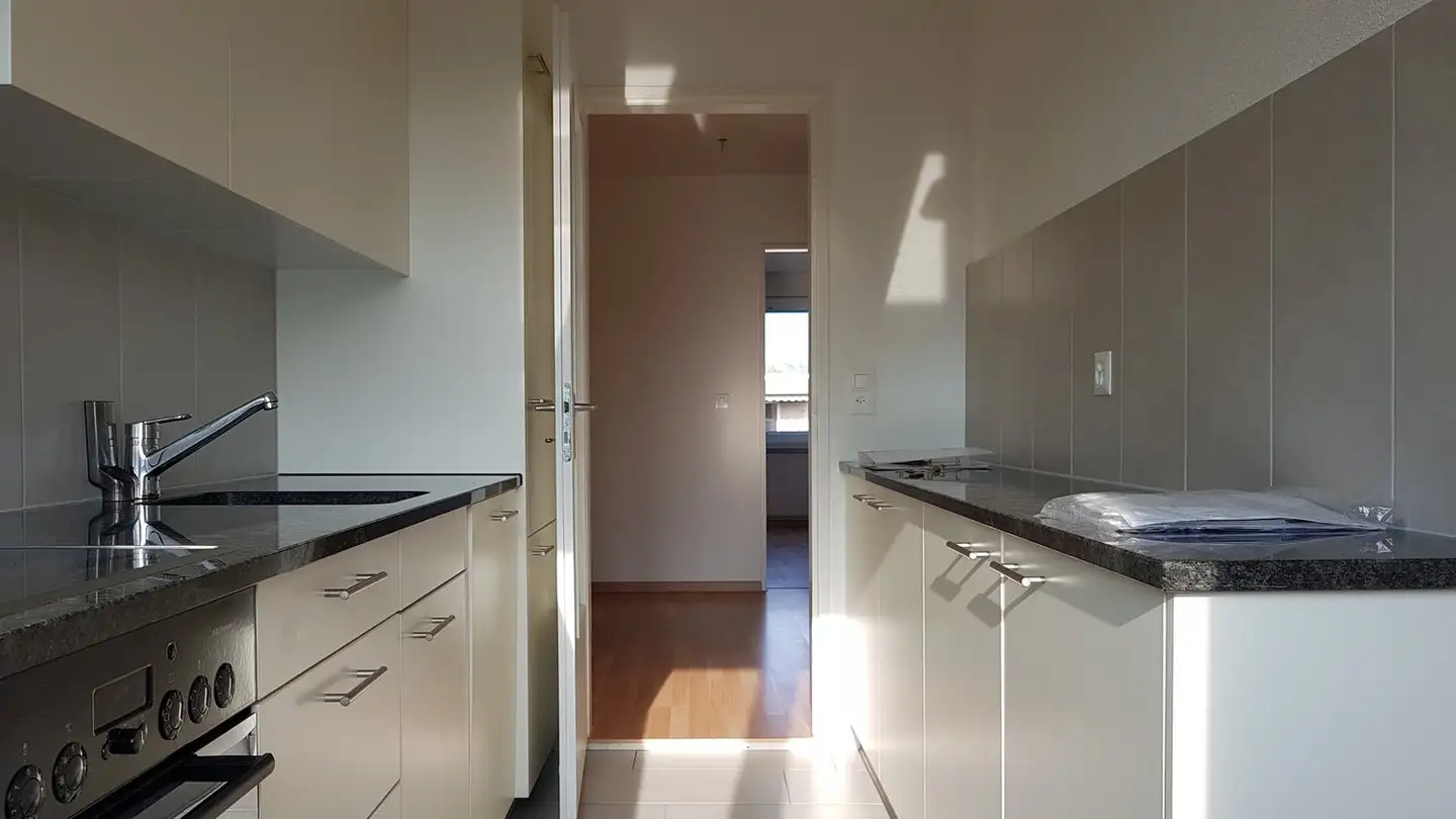Wohnung mieten - Adlibogenstrasse 21, 8155 Niederhasli