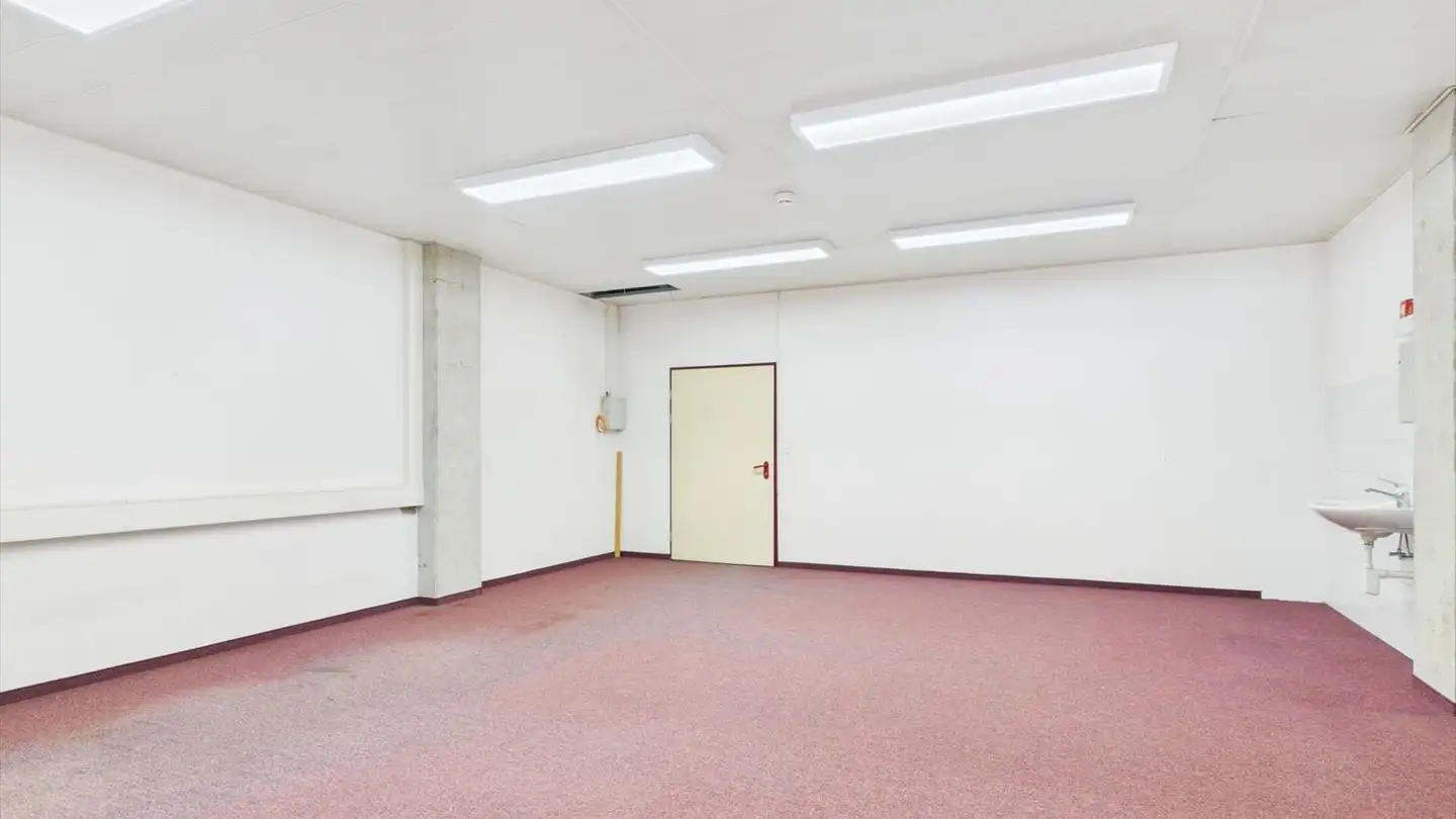 Spazio ufficio in affitto - Avenue Des Pâquiers, 2072 St-Blaise - Photo 3