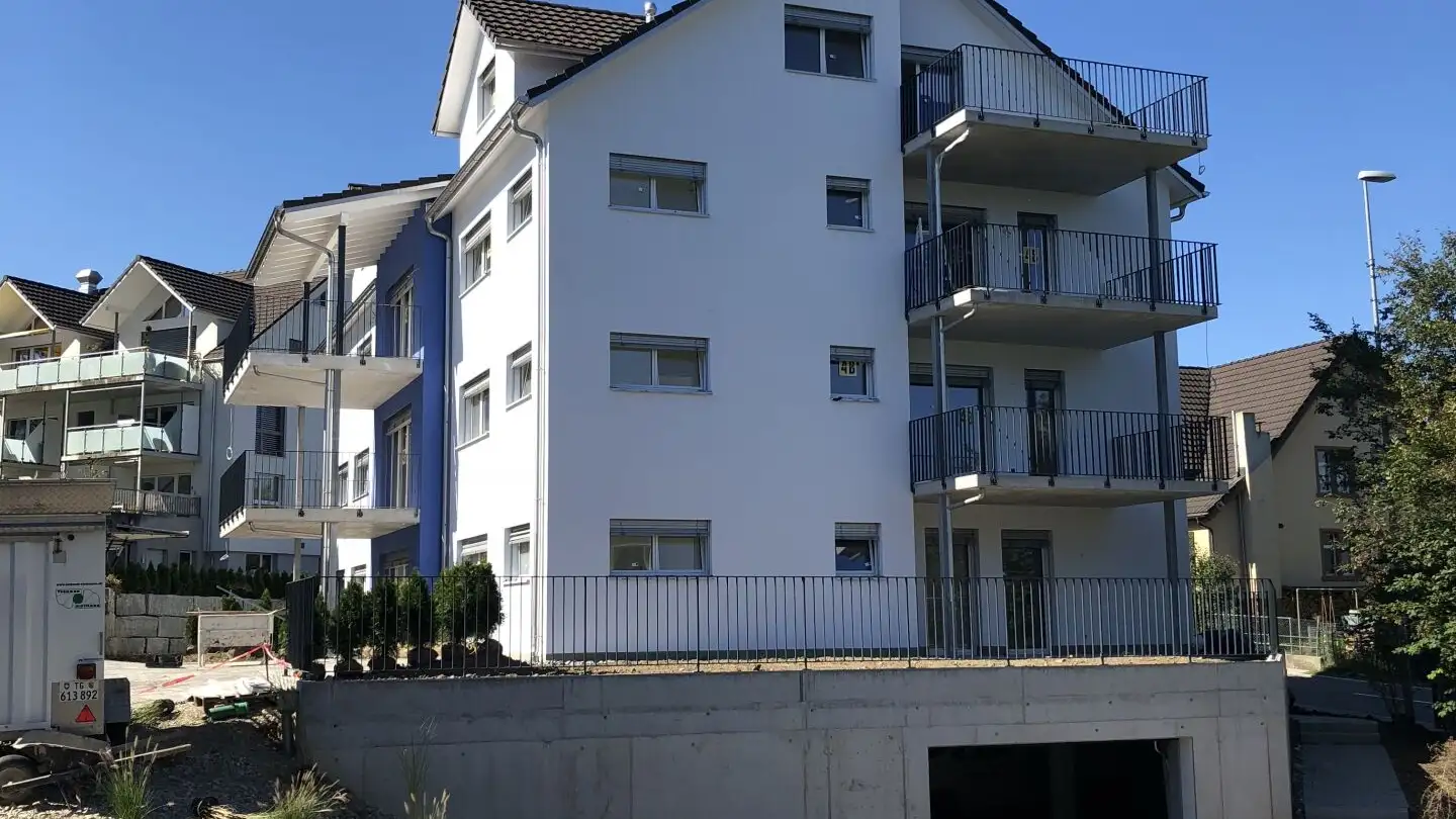 Place de parking extérieure à louer - Oberdorf 1, 9565 Bussnang
