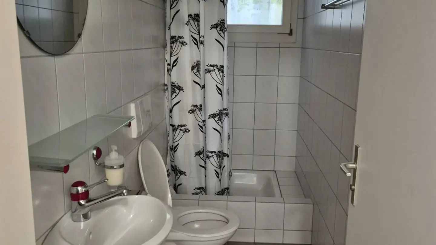 Chambre à louer - 8617 Mönchaltorf - Photo 2