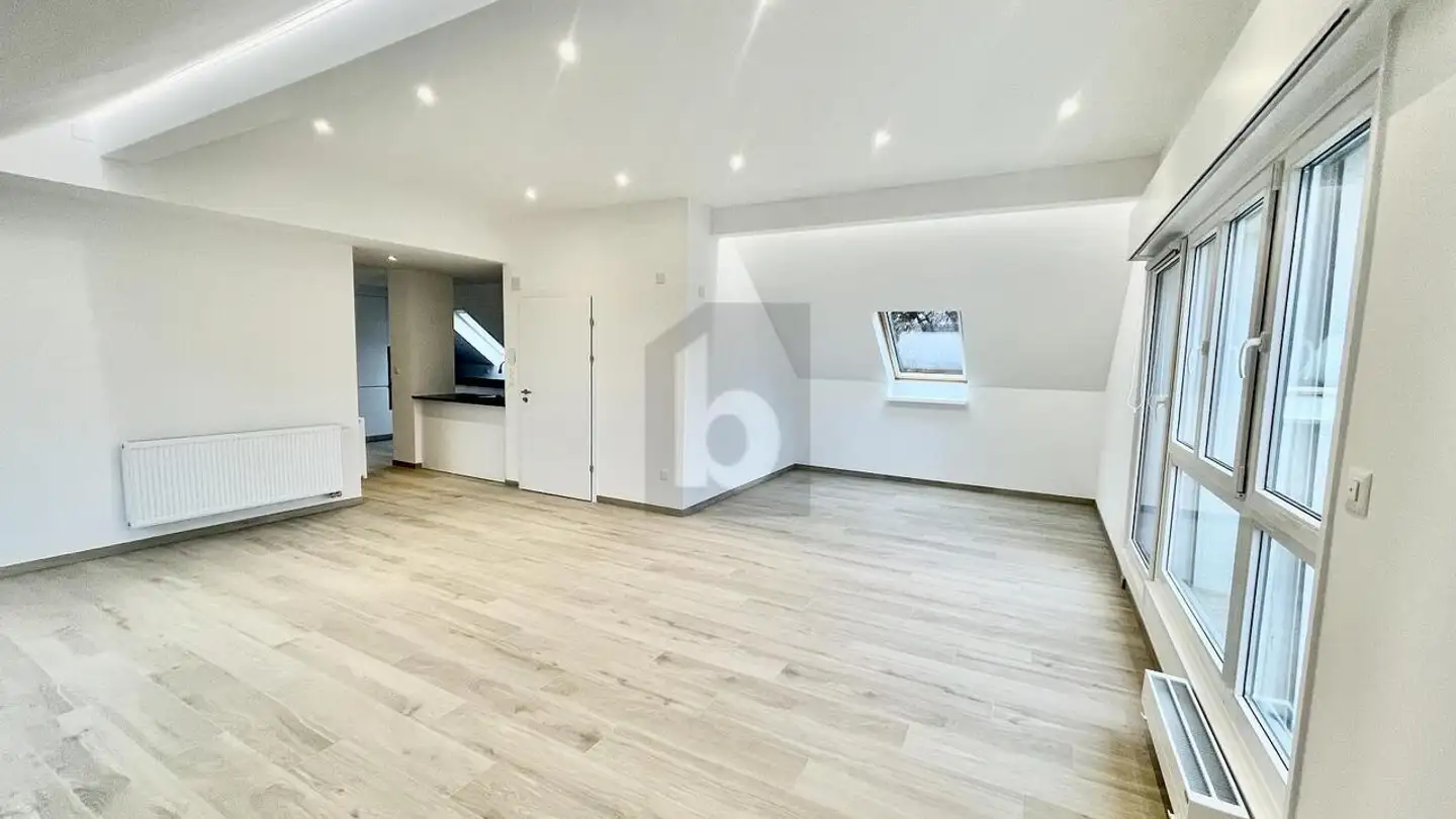 Dachgeschosswohnung mieten - Chemin De Mézery, 1008 Jouxtens-Mézery