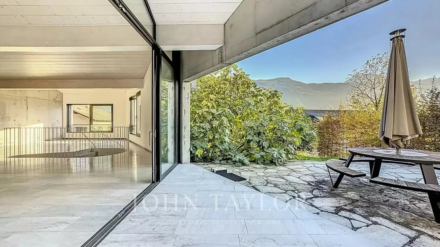 Villa for sale - 1926 Fully