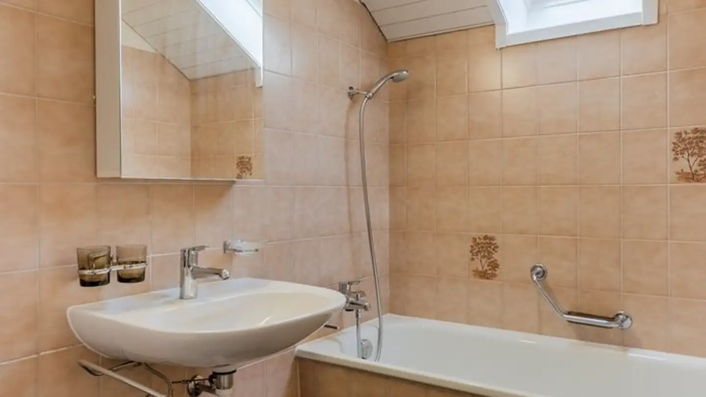 Dachgeschosswohnung mieten - Minderweg 15, 3400 Burgdorf - Foto 4