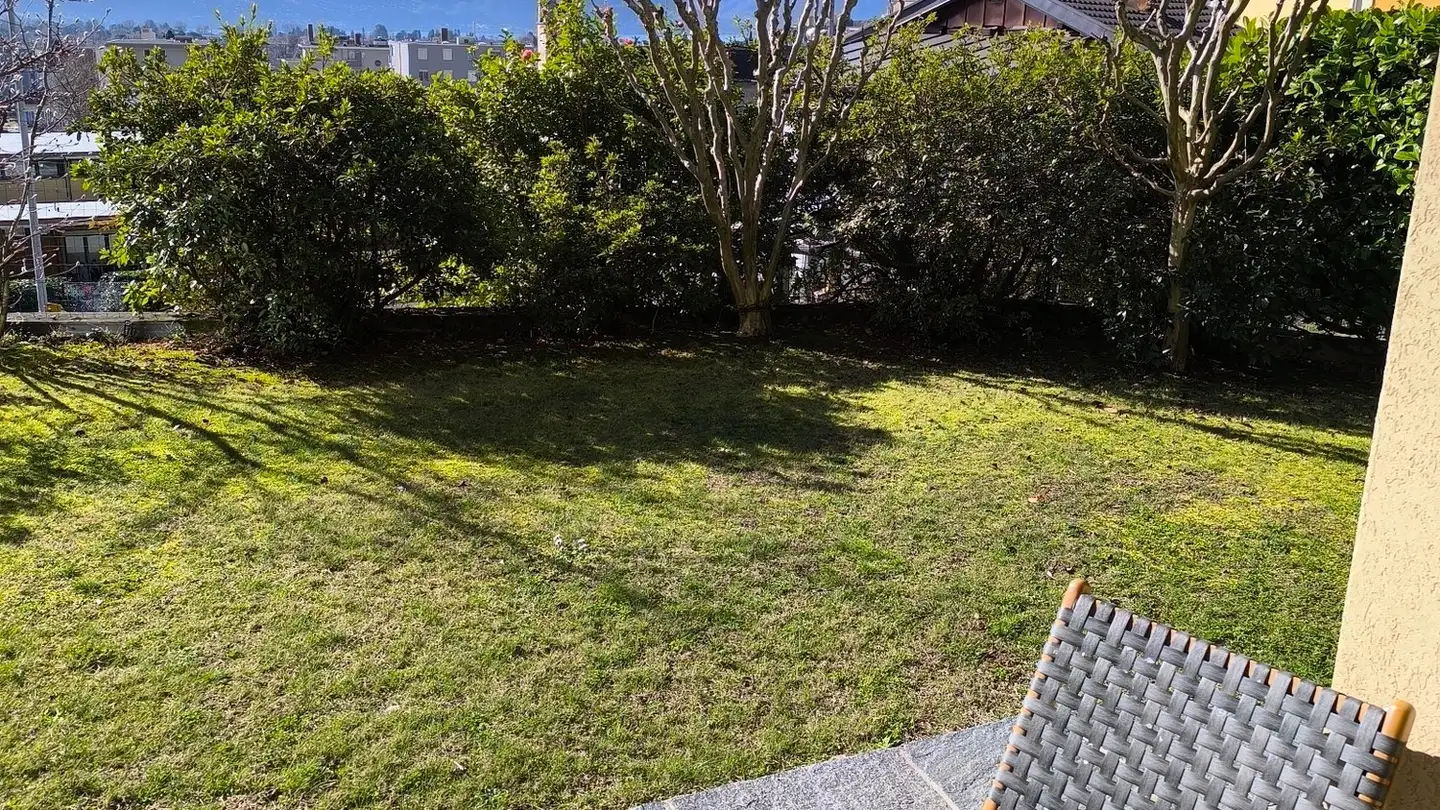 Maison individuelle à louer - 6600 Muralto