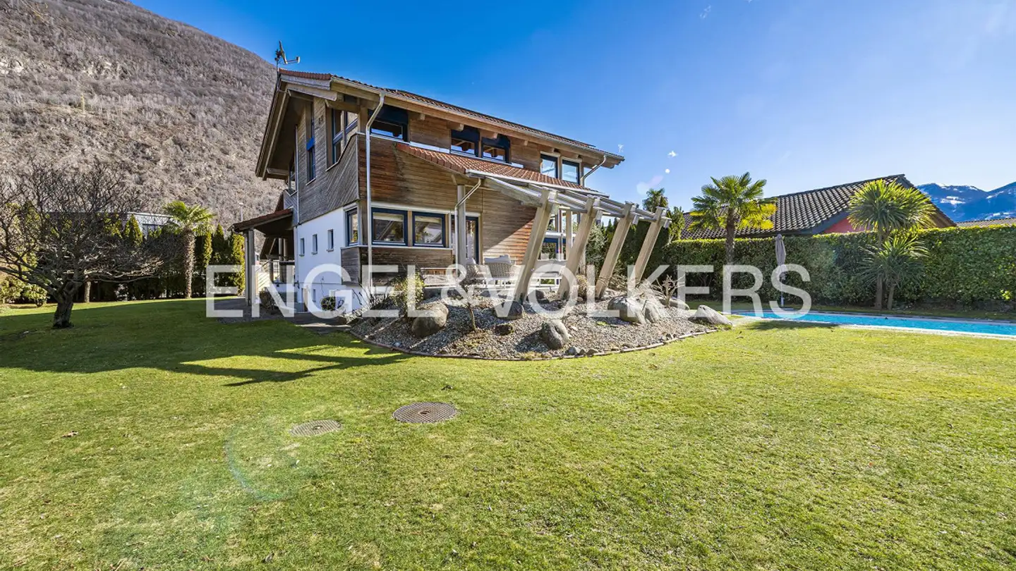 Casa singola in vendita - 6616 Losone