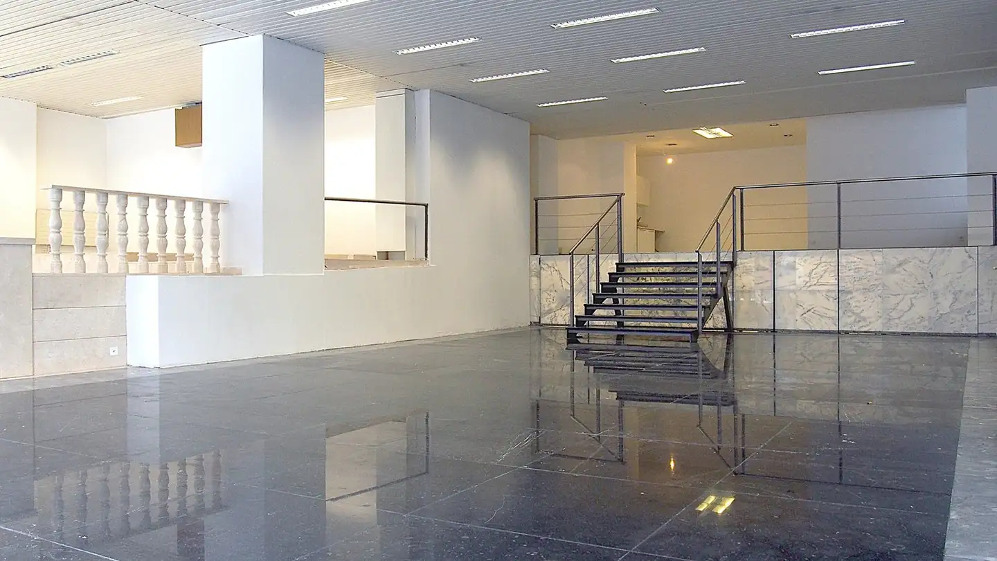 Commercial for rent - Thurgauerstrasse 39, 8050 Zürich - Photo 3