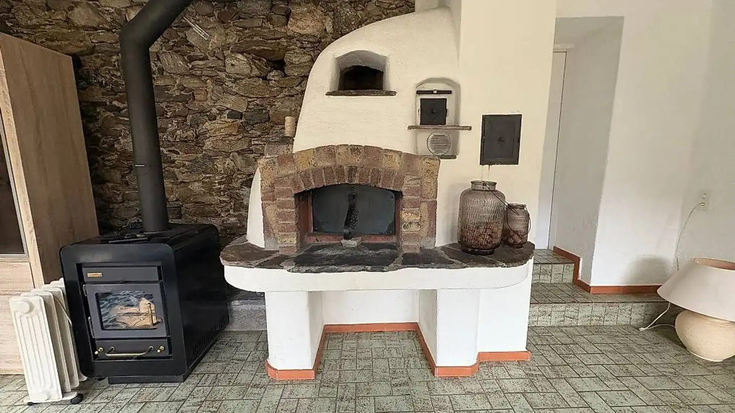 Einfamilienhaus kaufen - In Rugn, 6535 Roveredo GR - Foto 2