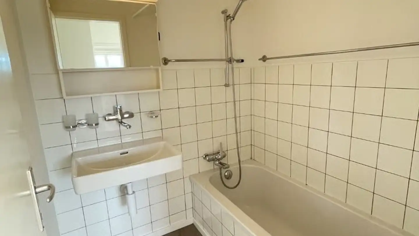 Appartement à louer - Im Haggenacher 30, 8103 Unterengstringen - Photo 3