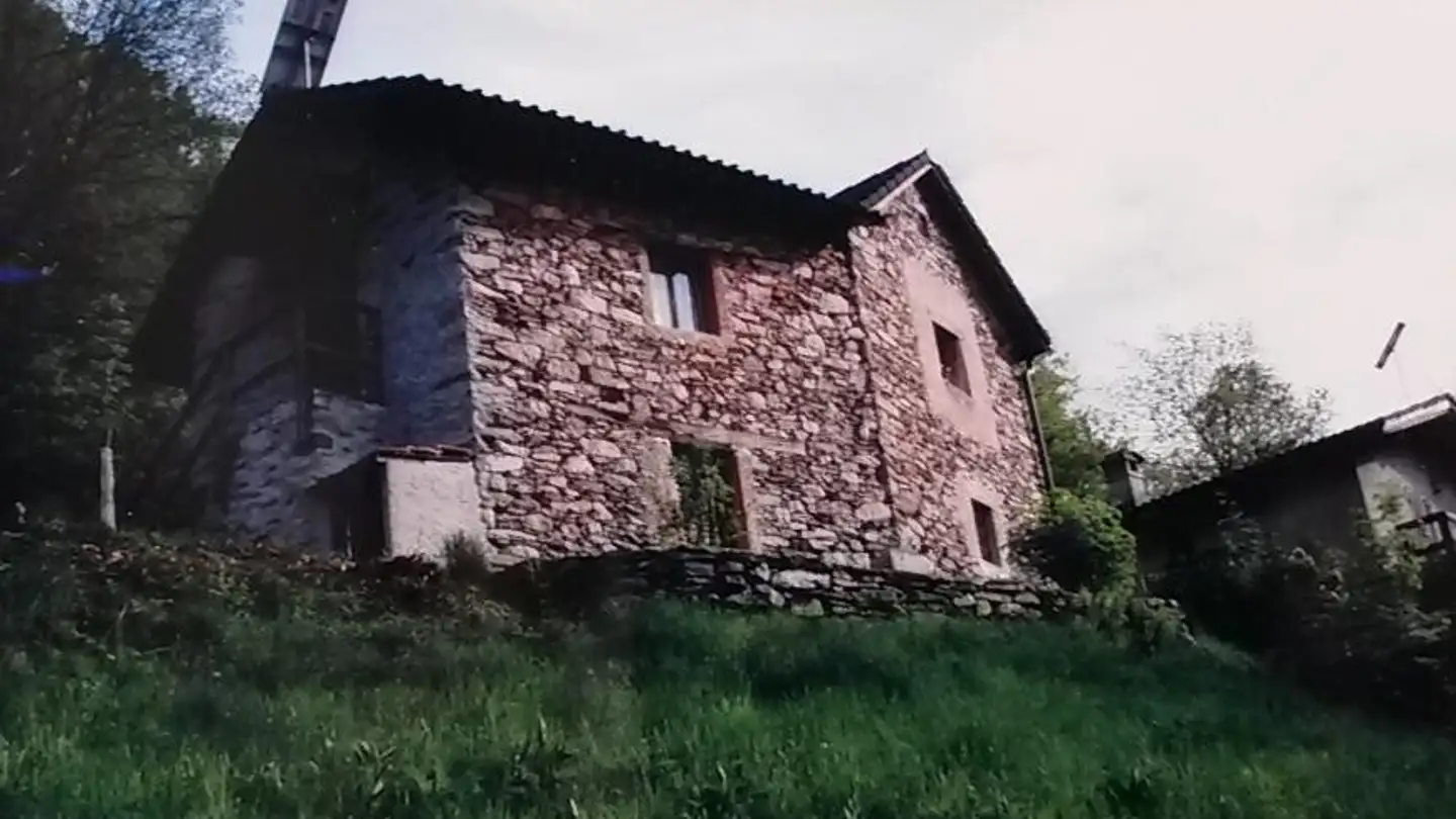 Einfamilienhaus kaufen - 6655 Intragna