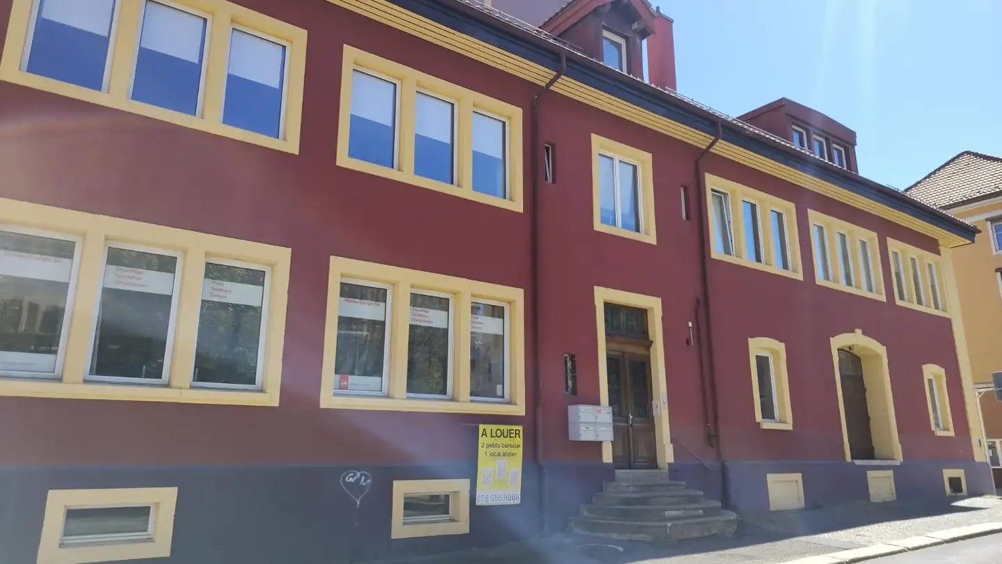 Commerciale in affitto - Rue De La Serre, 2300 La Chaux-de-Fonds