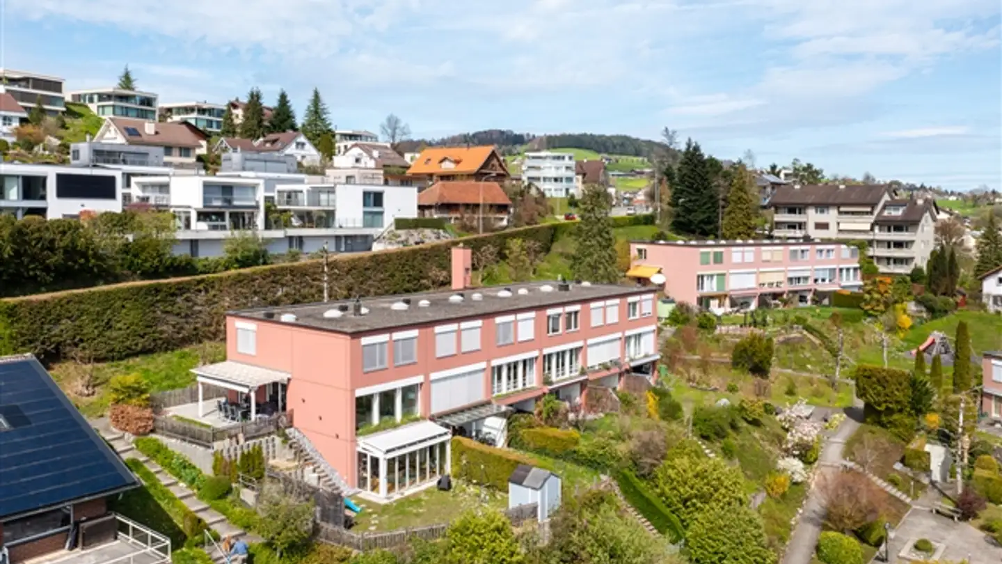 Appartement meublé à louer - 6043 Adligenswil