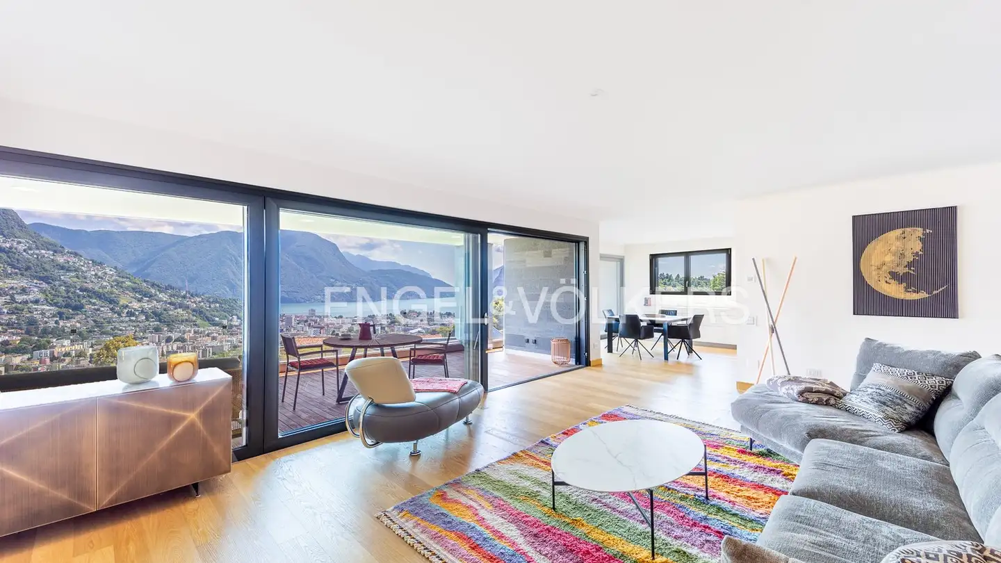 Attique à vendre - 6948 Porza