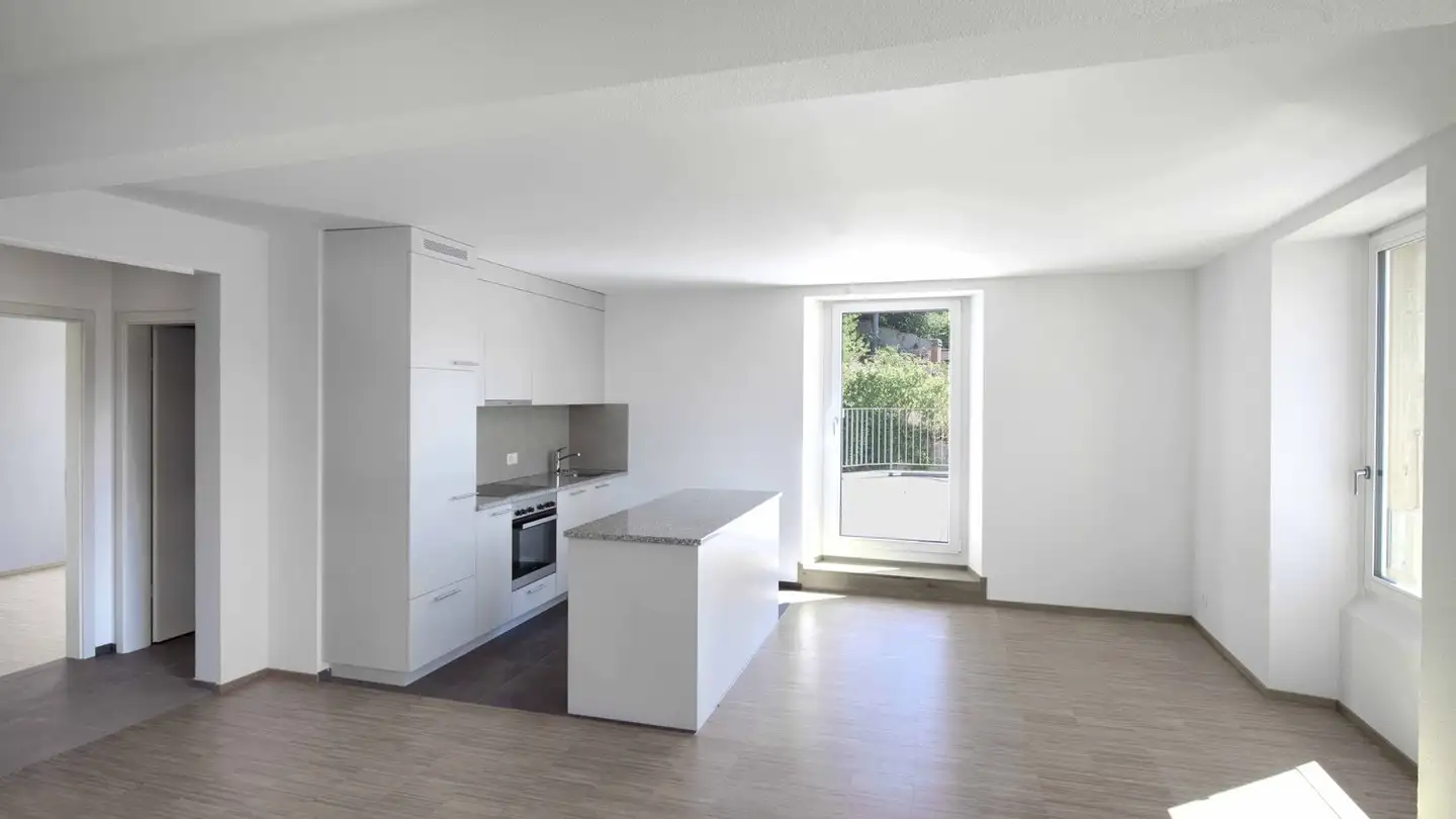 Apartment for rent - Rue de l'Evole 8, 2000 Neuchâtel - Photo 2