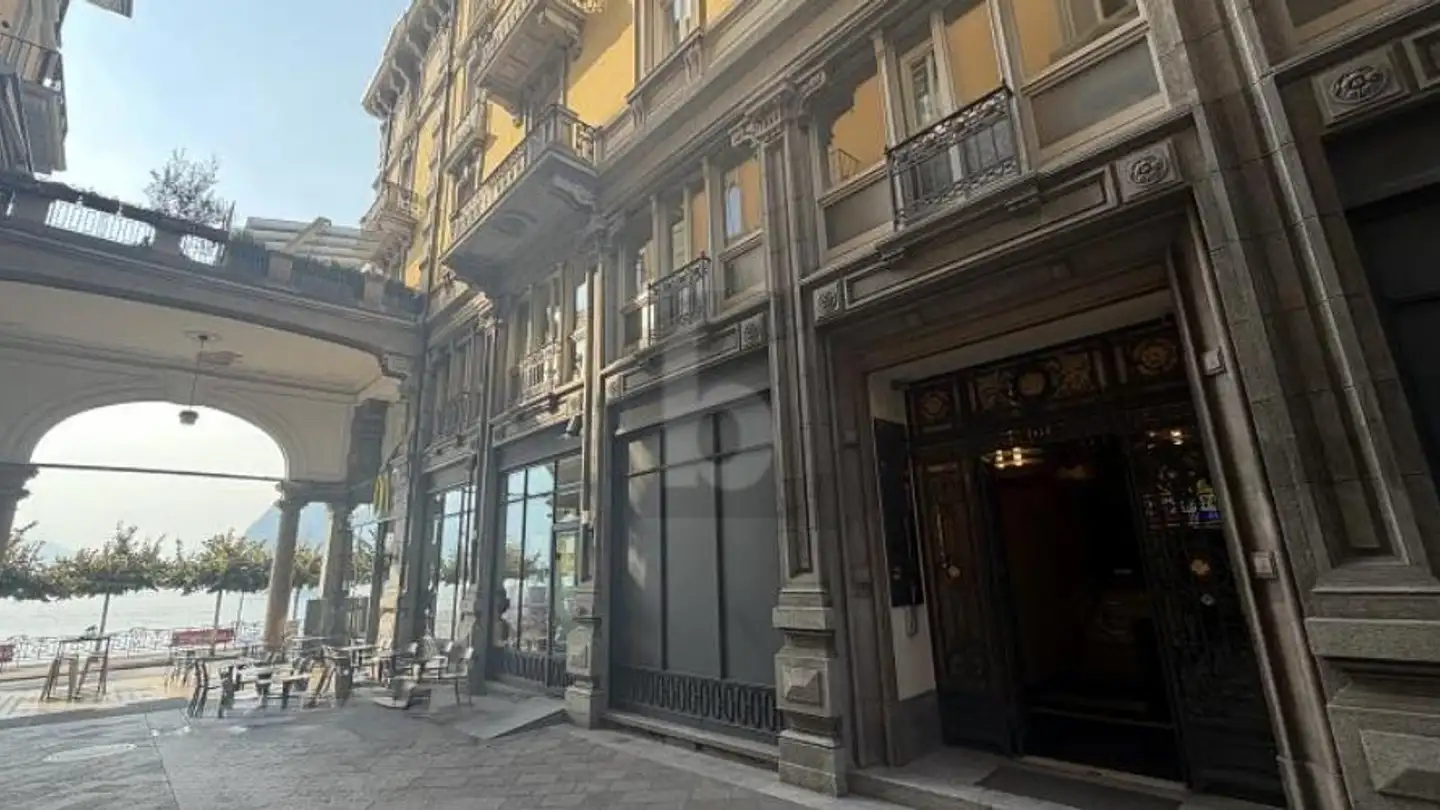 Mixed-use building for rent - 6900 Lugano