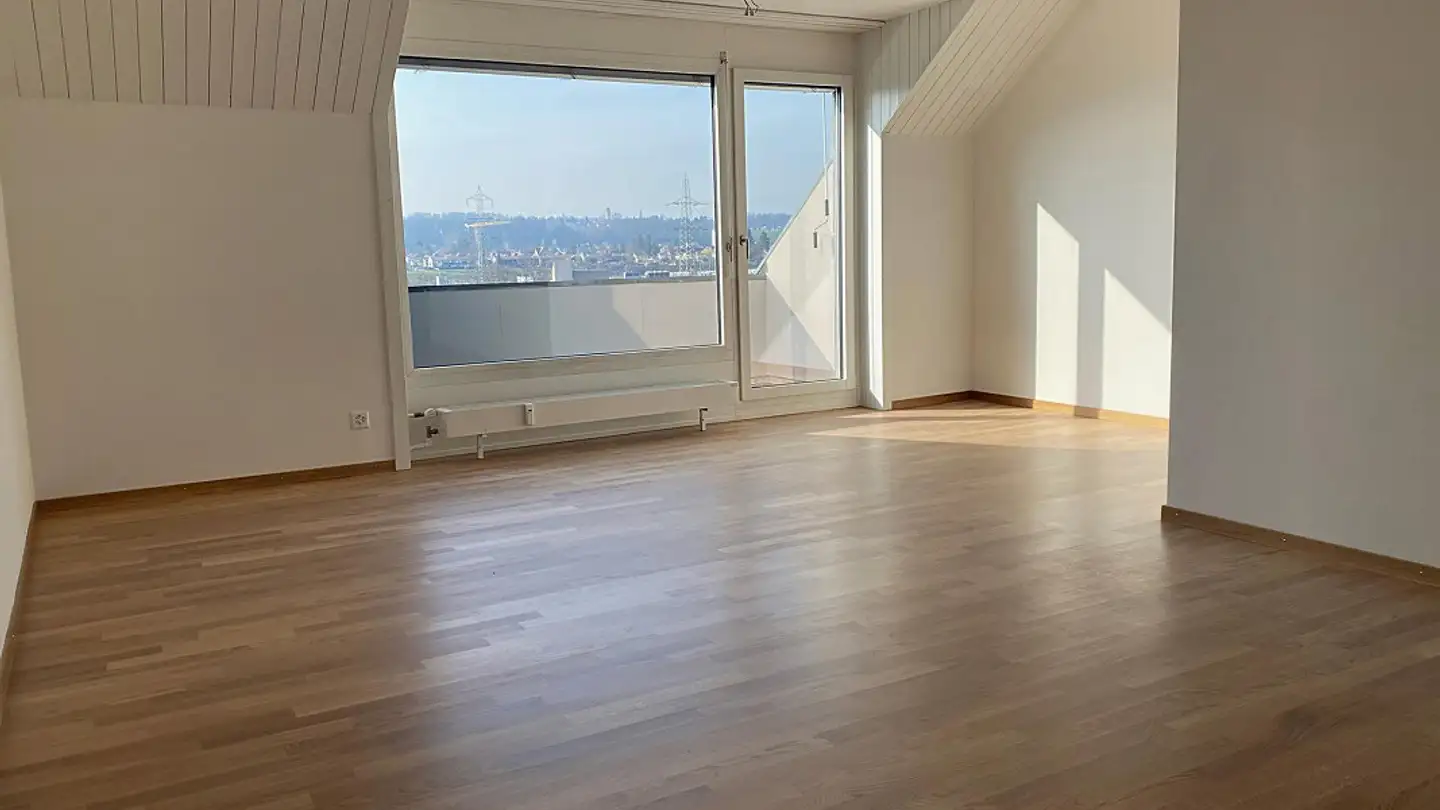 Attique à louer - Untergasse 6, 4142 Münchenstein