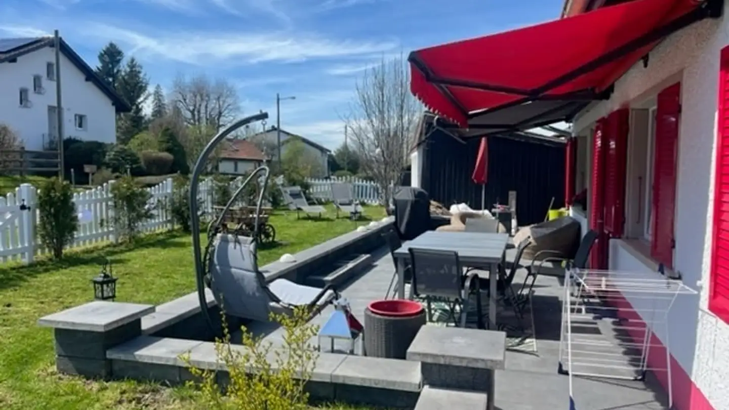 Casa singola in affitto - La Sagne-Au-Droz 10, 2714 Les Genevez JU