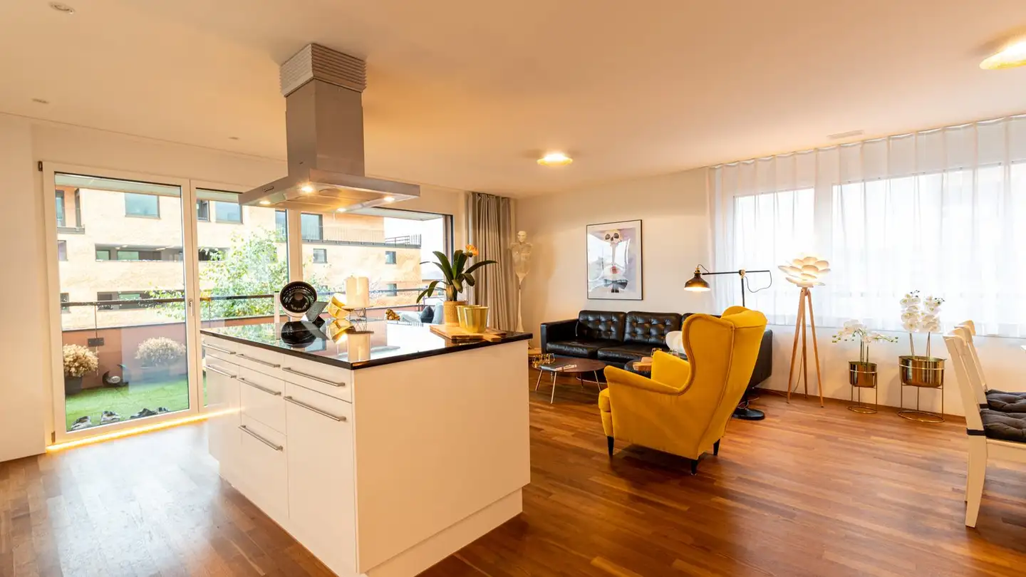 Appartement à louer - Churerstrasse 58, 8852 Altendorf