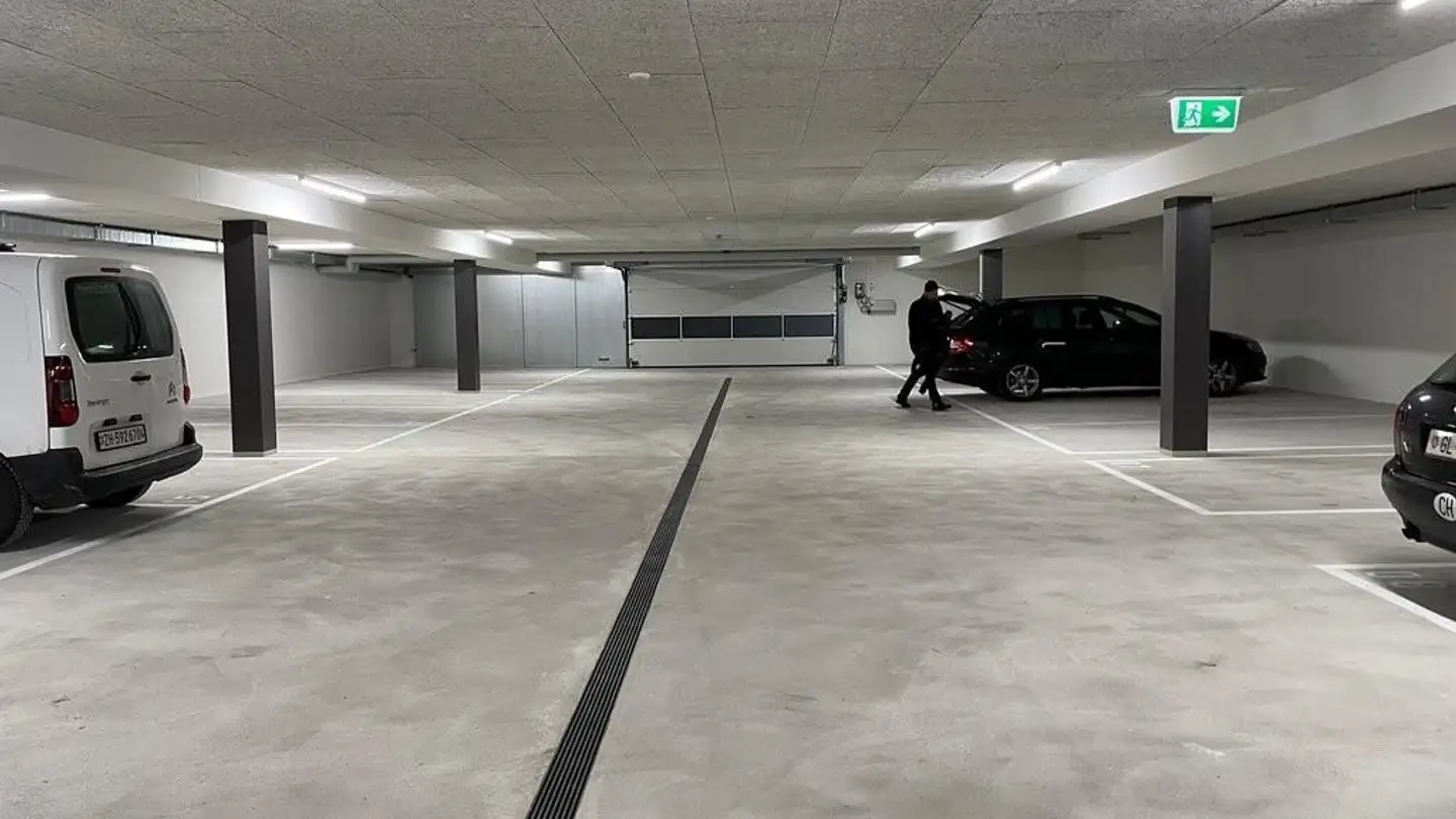 Underground parking space for rent - Hofwiesenstrasse 207, 8057 Zürich - Photo 3