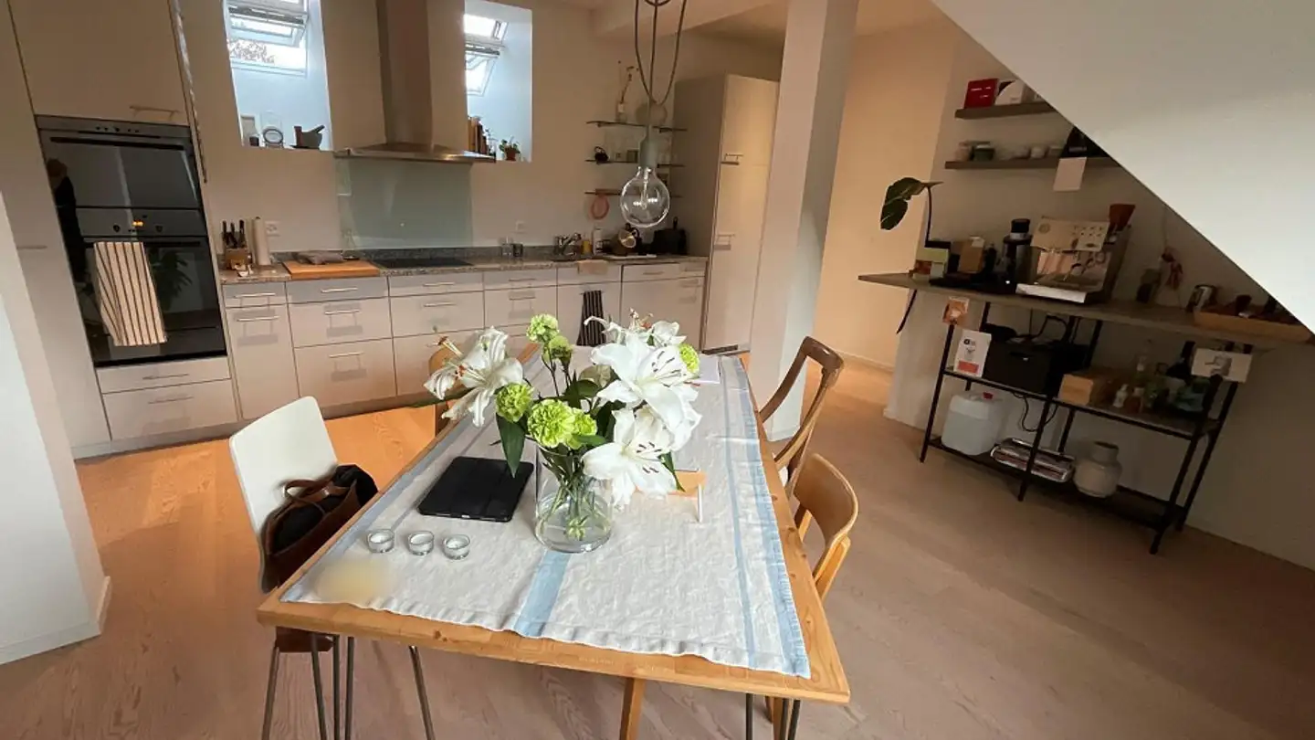 Dachgeschosswohnung mieten - Seestrasse 5, 8703 Erlenbach ZH - Foto 3